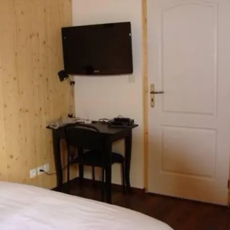 Maison Addama Πανσιόν 3*